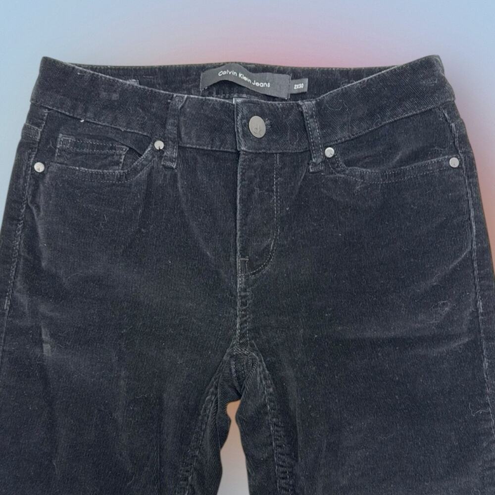 CALVIN KLEIN Women’s 2 x 30 Black Corduroy ULTIMATE SKINNY Jeans